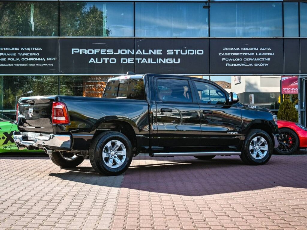 Dodge RAM 1500 Laramie eTorque — 05