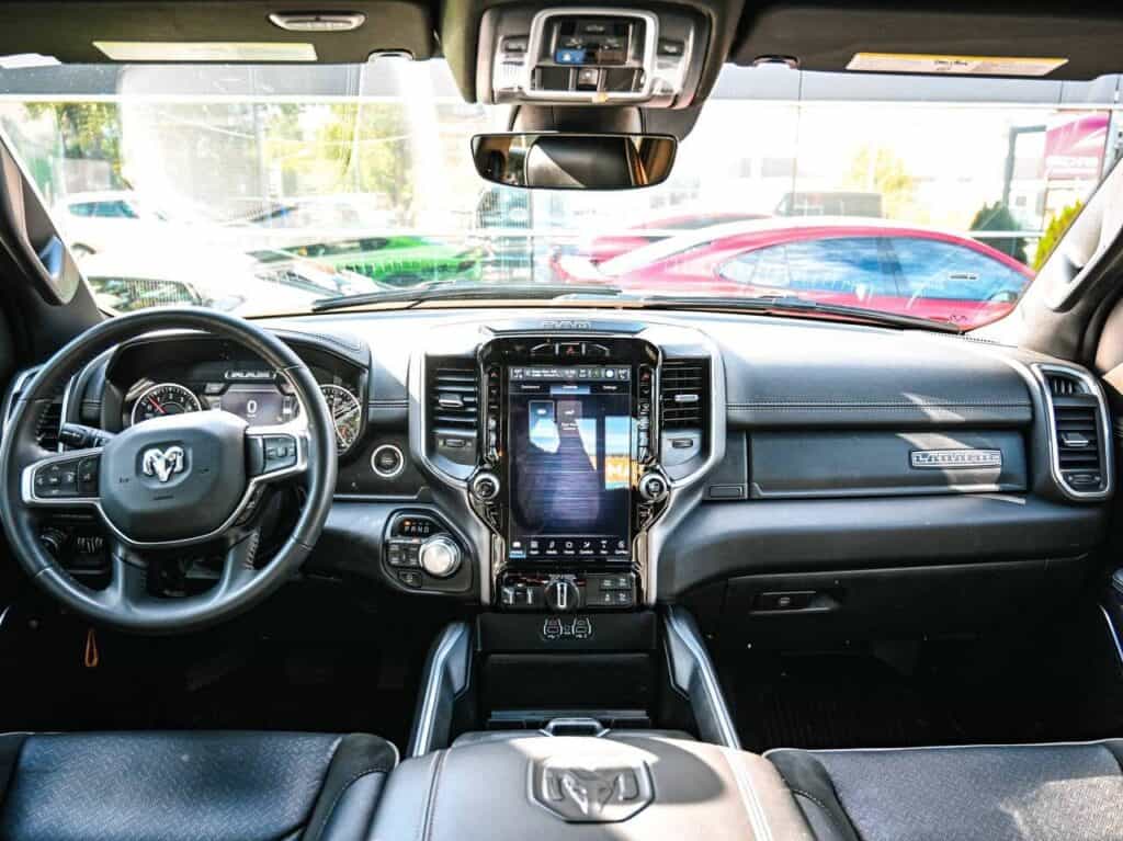 Dodge RAM 1500 Laramie eTorque — 08