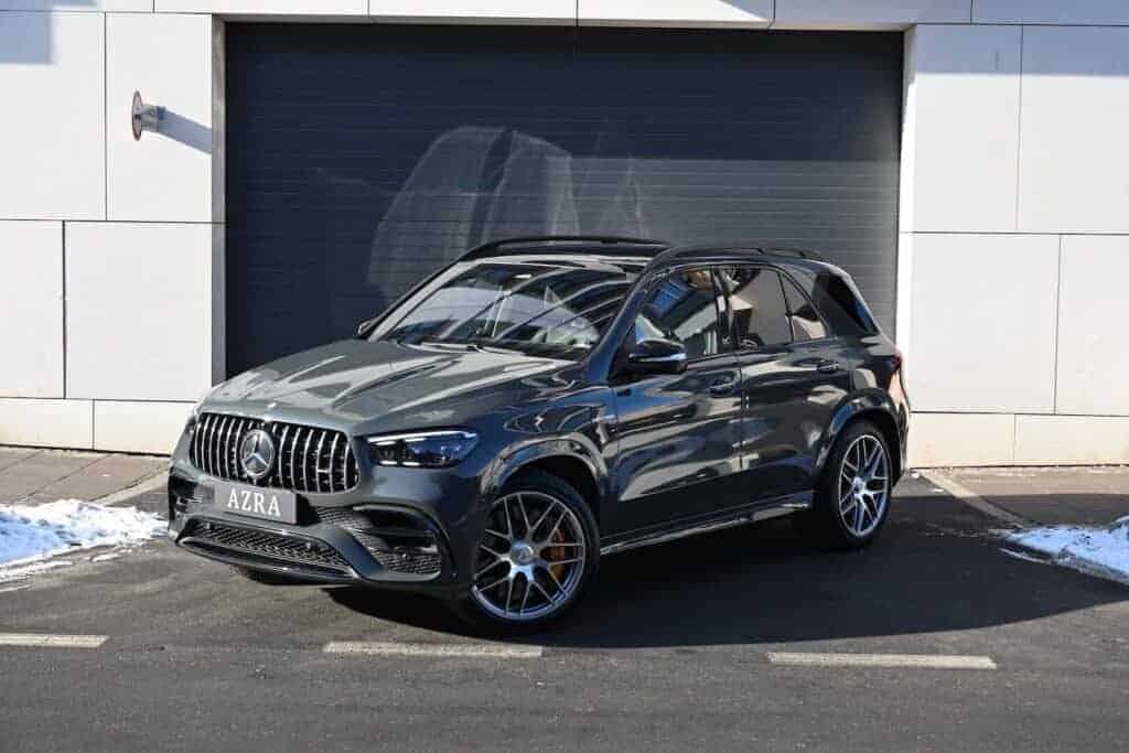 Mercedes-Benz AMG GLE 63S — przód z boku, niski kąt