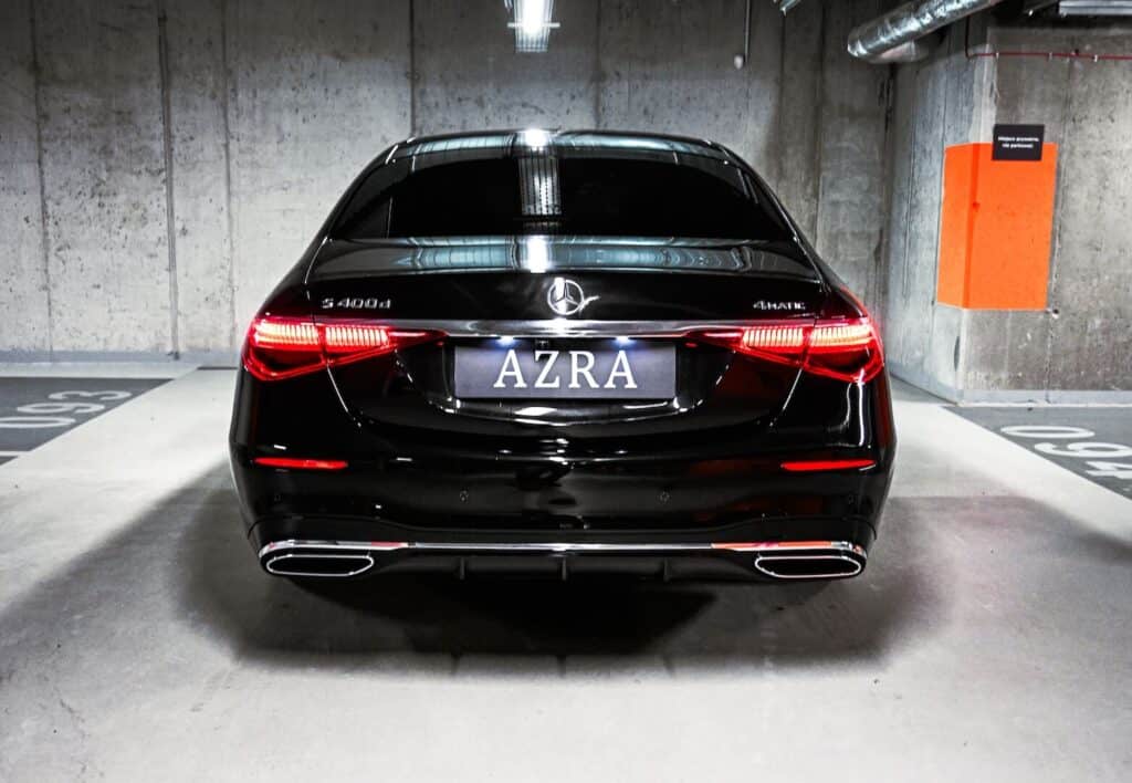 Mercedes-Benz S400d — tył, oznaczenie S 400 d 4MATIC