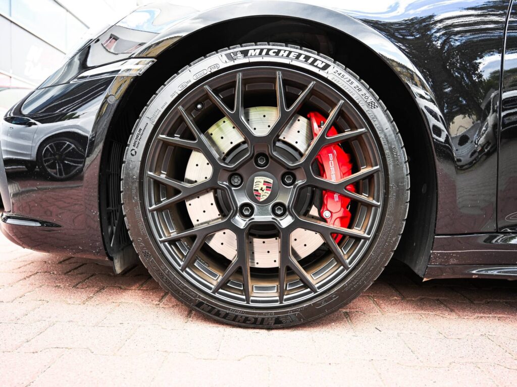 Porsche 911 — 09